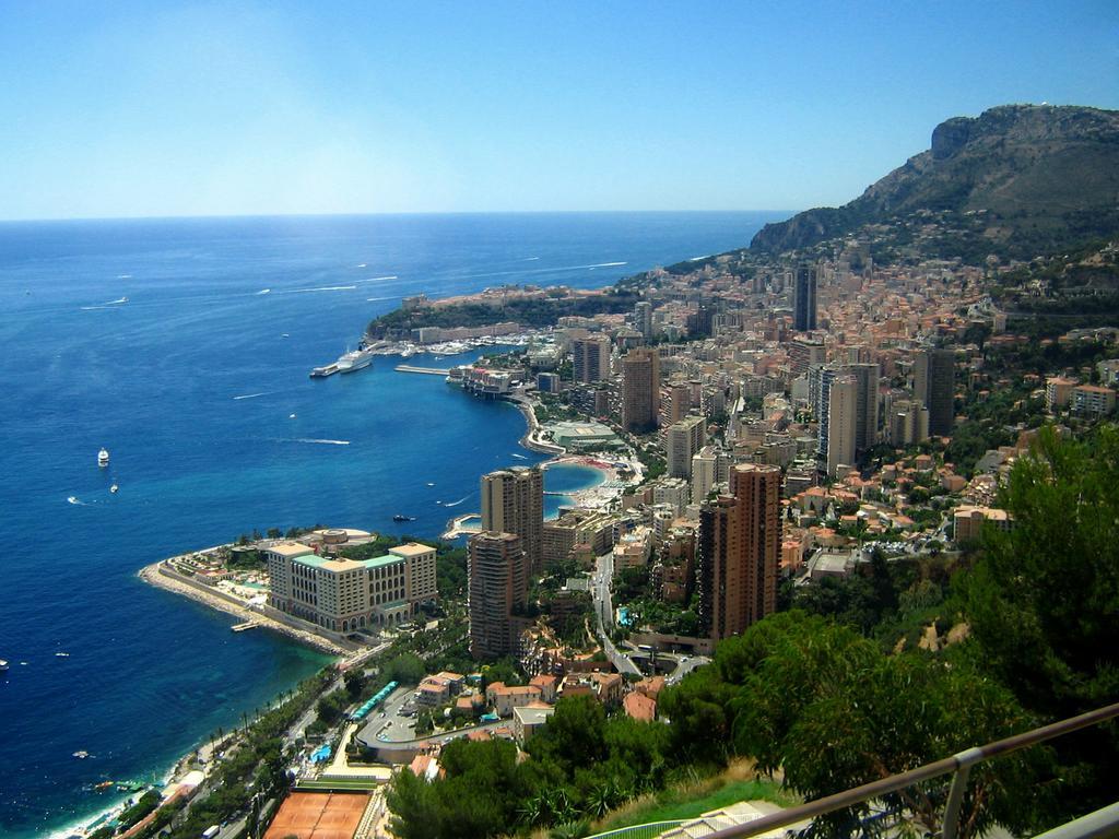 Monaco Pool Sea View Apartments 보솔레이 외부 사진