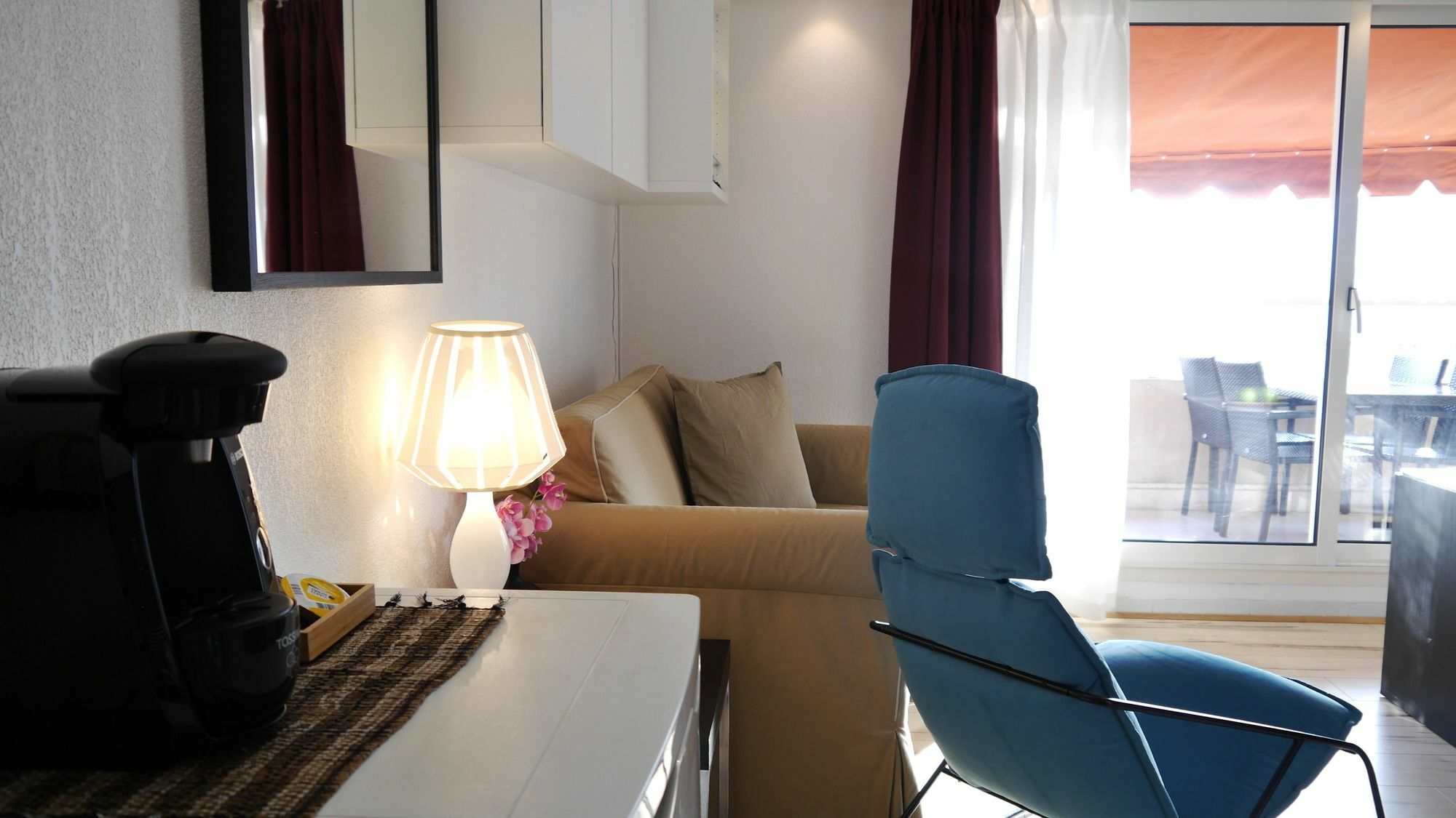 Monaco Pool Sea View Apartments 보솔레이 외부 사진