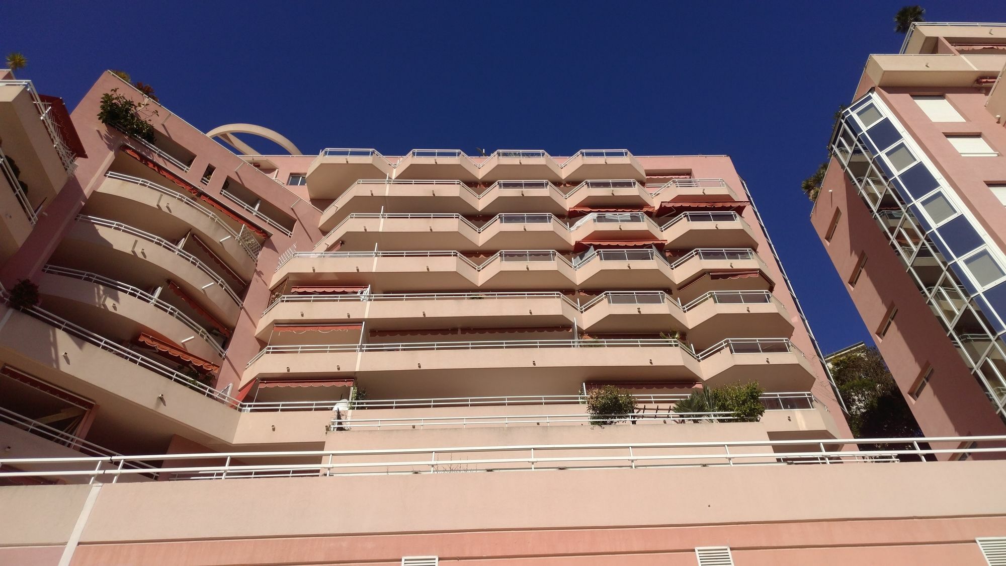 Monaco Pool Sea View Apartments 보솔레이 외부 사진